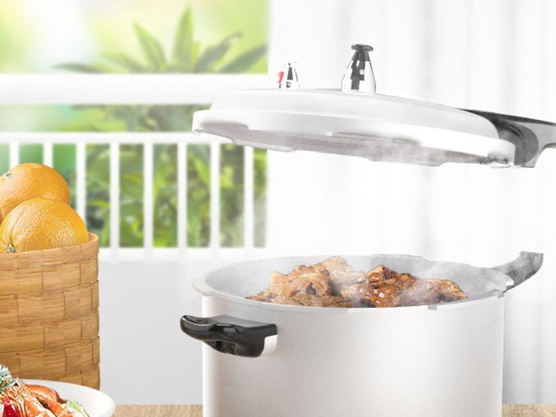 The development of energy-saving and intelligent small household appliances